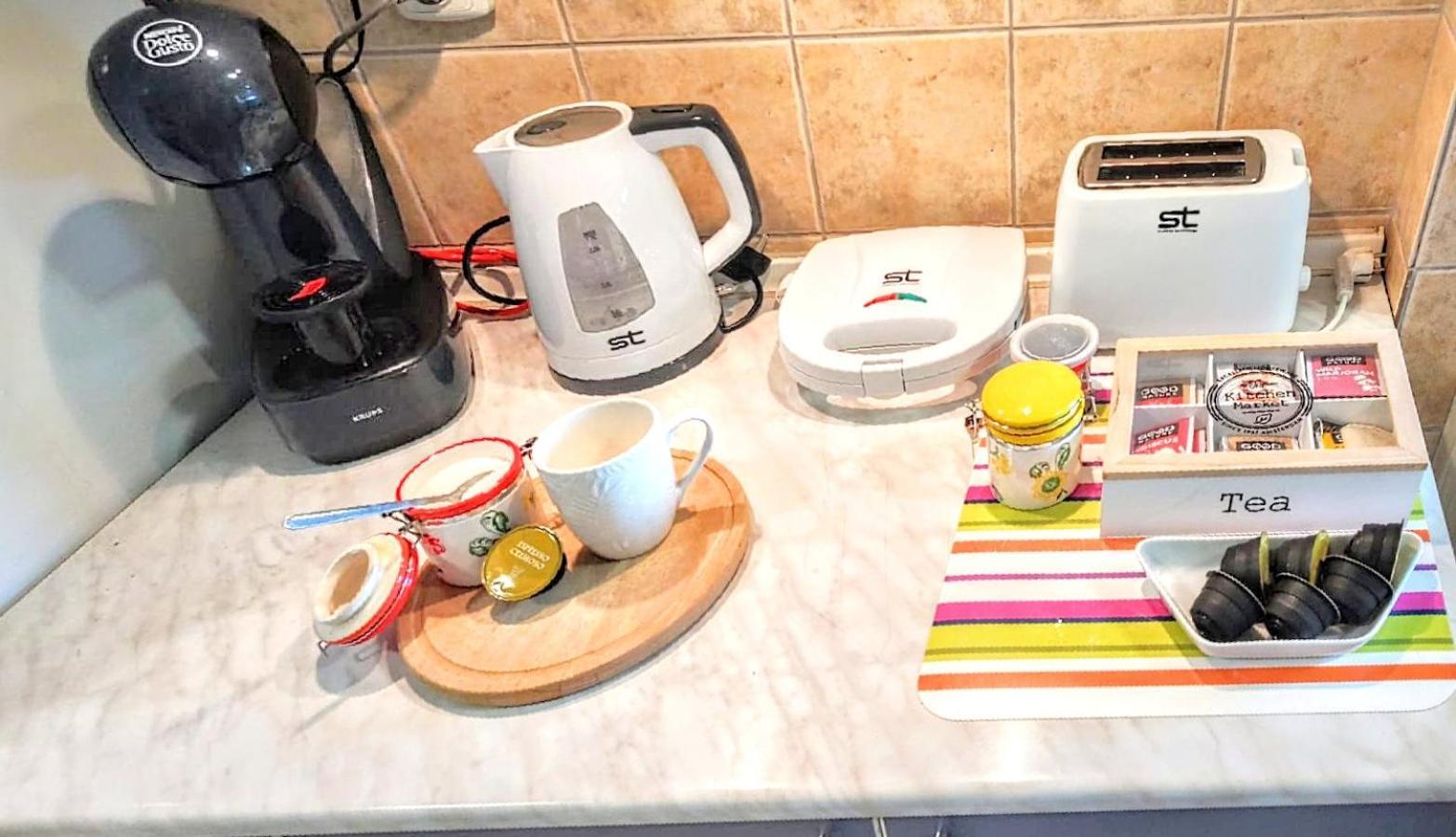 Apartment Maya'S Place Скопье Номер фото