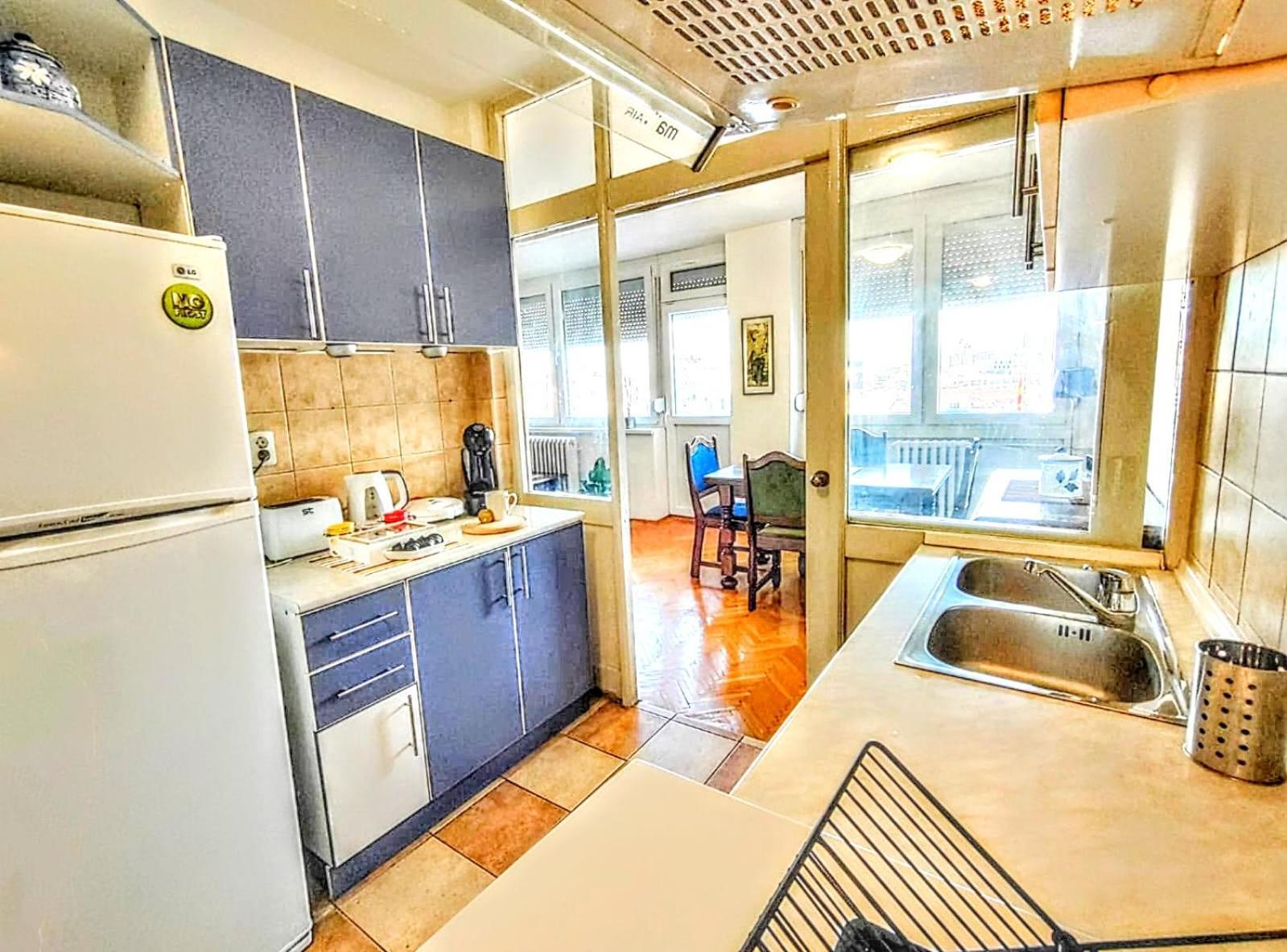Apartment Maya'S Place Скопье Экстерьер фото